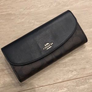 Coach Wallet - BRAND NEW with tags